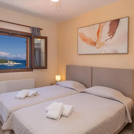 Mariel House Kefalonia フィスカルドン